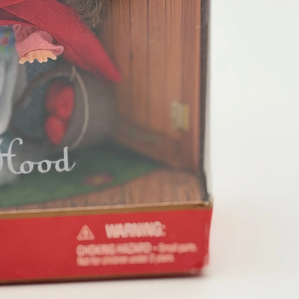 Barbie Collectibles Little Red Riding Hood Storybook Favorites 2001 Mattel 29329